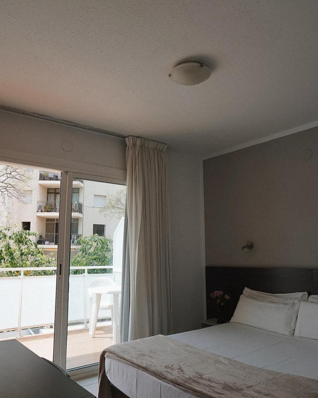 Ram Rooms Tahiti Salou Exterior foto
